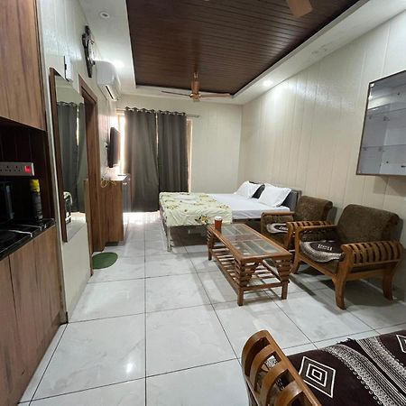 Matrix Studios Noida Exterior foto